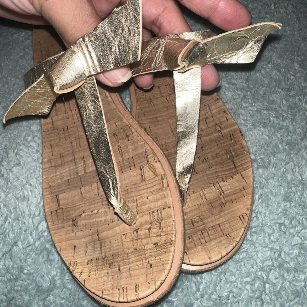 Kork-Ease Blake Metallic Leather Sandal Women’s 7 Light Gold Platino Thongs Cork - Picture 7 of 9